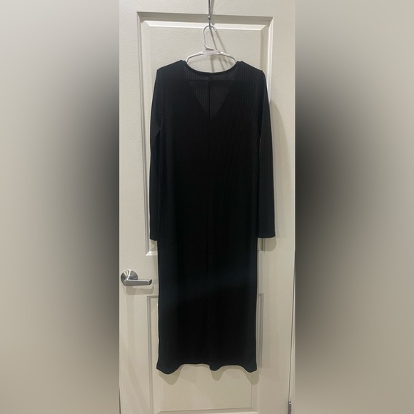 Old Navy…Black Ribbed Knit Button-Down Vneck Sweater Dress - Picture 3 of 3